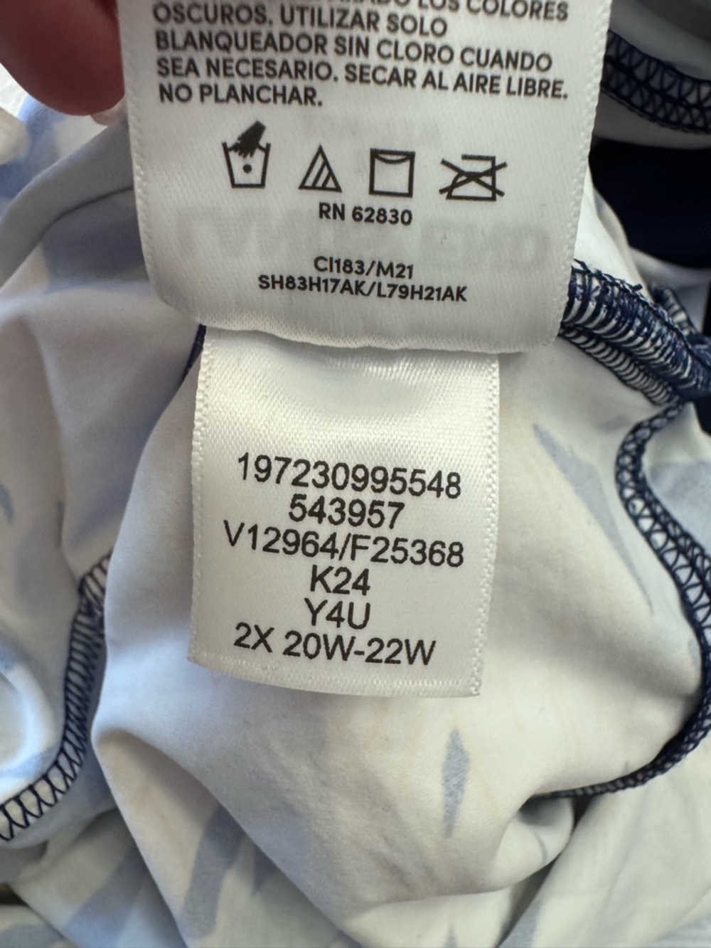 Lands’ End Wrap Style Tankini Top Crisscross Straps Plus 2X 20W-22W Navy Floral - Picture 5 of 10